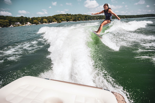 wake responsibly and stay 200 feet from shore